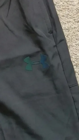 Conjunto Under Armour T-shirt y Shorts Talla L