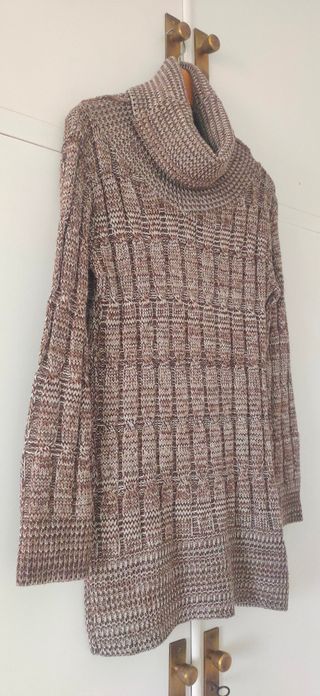 Vestido punto jaspeado marrón cuello alto