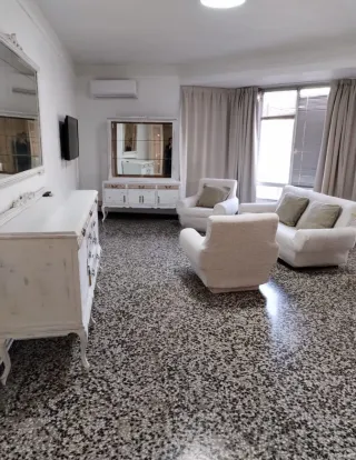 Se alquila habitación doble en DELTEBRE