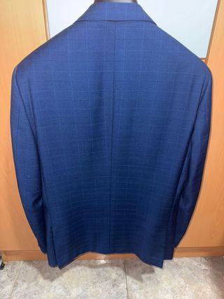 Traje azul talla 40