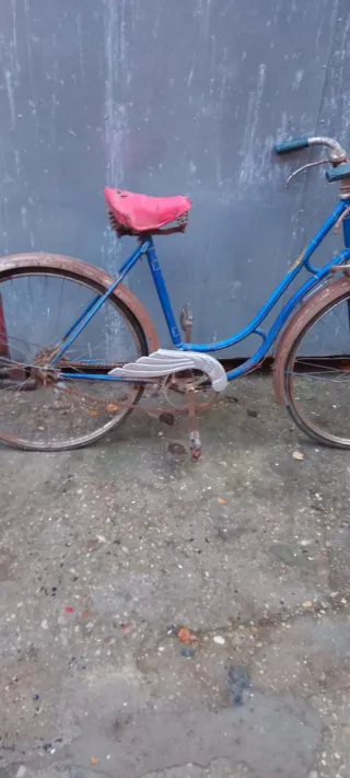 Bicicleta Antigua Azul