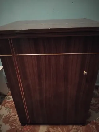 Máquina de coser antigua SIGMA