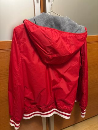 Bomber reversible gris y rojo talla M