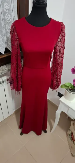 Abito da donna rosso