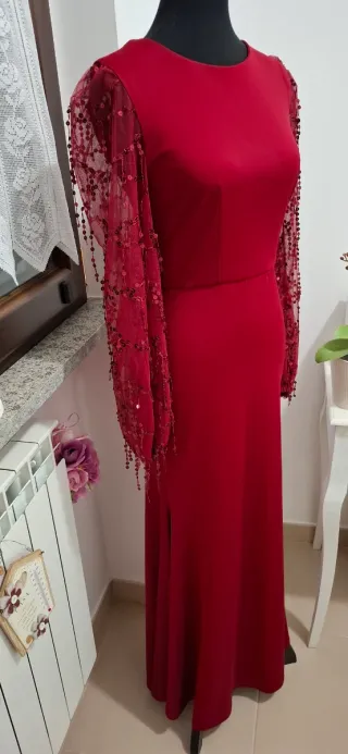 Abito da donna rosso