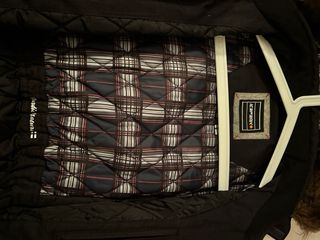 Parka Icepeak Negra con Capucha