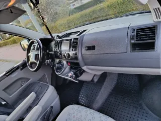 Volkswagen Transporter T5 2006