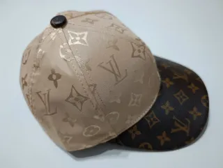 Gorra Louis Vuitton Beige y Marrón