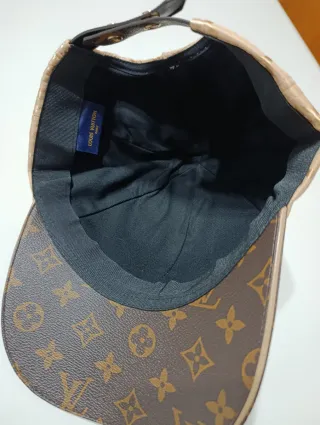 Gorra Louis Vuitton Beige y Marrón