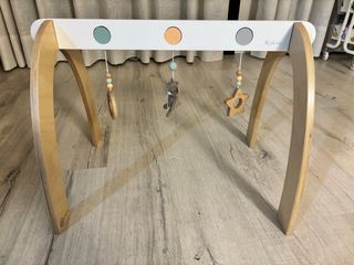 Arco actividades bebé Kaloo