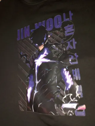 Camiseta Solo Leveling Talla L