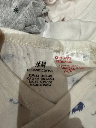 Lote bodies bebé 3-6 meses (68 cm)