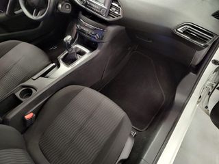 Peugeot  Nuevo 308 año 2015