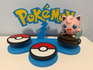 Expositor para colección Pokémon Kinder sorpresa