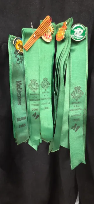 Blusa negra con cintas de la Magdalena  antiguas