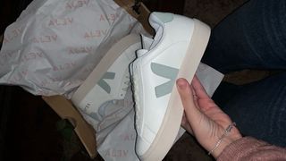 Veja T37 verdes y blancas