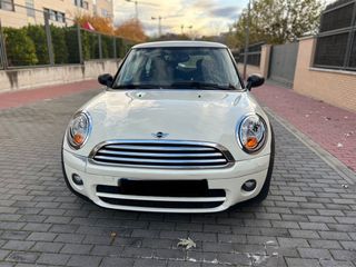 Mini Mini 2011 tel 666217952