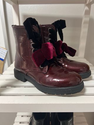 2 pares de Botas Zara y gioseppo charol