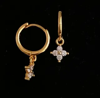 Pendientes Arito Plata-Baño Oro Moissanites.