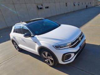 Volkswagen T-ROC 1.5 TSI R-LINE 150cv