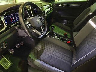 Volkswagen T-ROC 1.5 TSI R-LINE 150cv