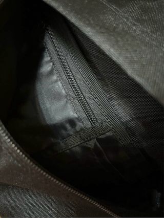 Mochila Vans Negra con Logo Blanco