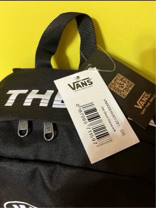 Mochila Vans Negra con Logo Blanco