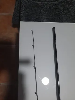 CAÑA Y CARRETE MÁS SEÑUELOS... ROCKFISHING