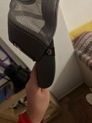 Gorra Goorin Bros con parche de Gorila negra/gris