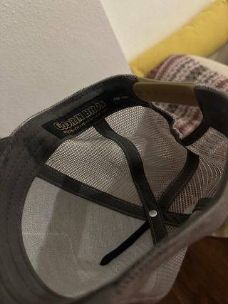 Gorra Goorin Bros con parche de Gorila negra/gris