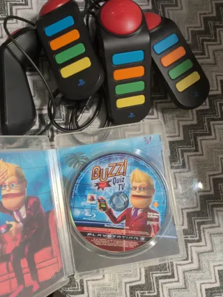 Buzz! El Mini Concurso y 4 mandos PS3