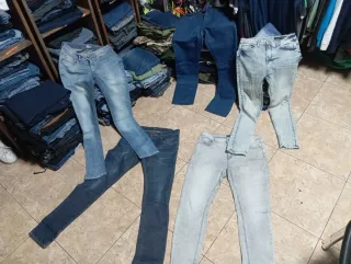 Pantalones vaqueros para hombre precio 7€ tengo mu