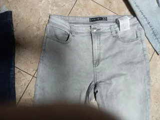 Pantalones vaqueros para hombre precio 7€ tengo mu
