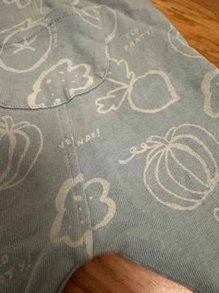 Peto Zara bebé 3-6 meses estampado frutas