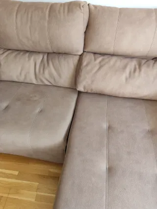 Sofá chaiselongue marrón tela