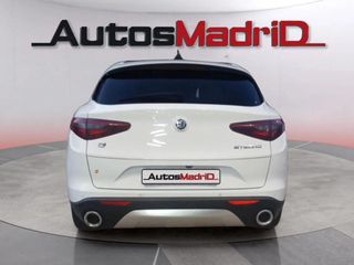 Alfa Romeo Stelvio 2.2 Diésel 154kW (210CV) Executive Q4