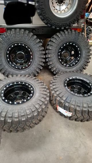 Juego de 4 Ruedas Todoterreno maxxis 35-12,5R16