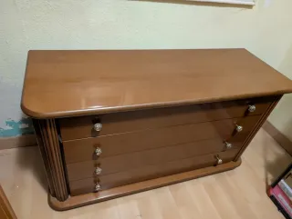 Cómoda 4 cajones y Mesita 3 cajones