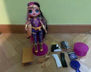 Muñeca LOL OMG Ms. Direct Movie Magic