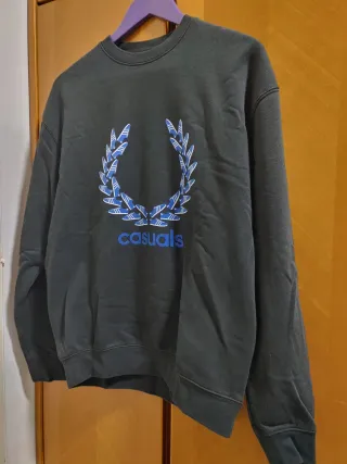 Sudadera Negra Casual