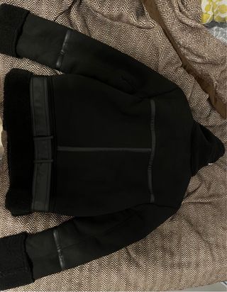 Cazadora negra borreguito