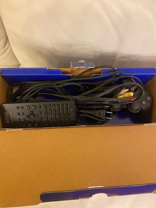 Consolas PlayStation 1, 2 y PS VR en caja