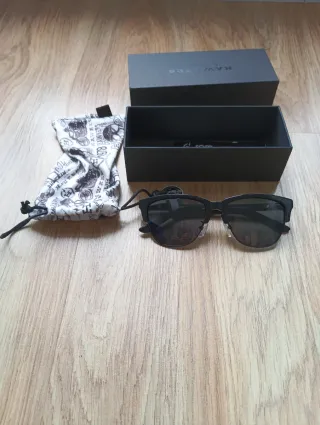 Gafas de sol Hawkers negras y grises