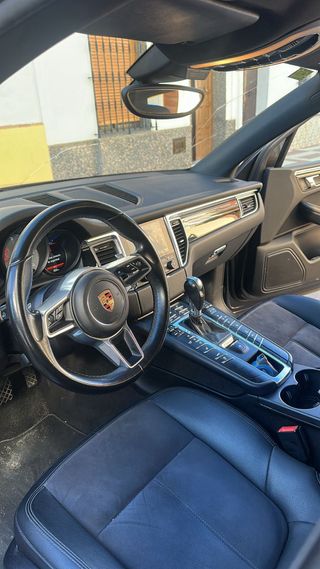 Porsche Macan 2016