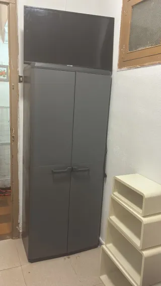 Se alquila habiracion