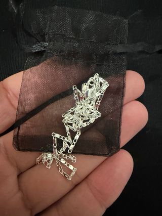 Corrente Prateada elegante