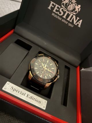 Reloj Festina Special Edition Negro y Dorado