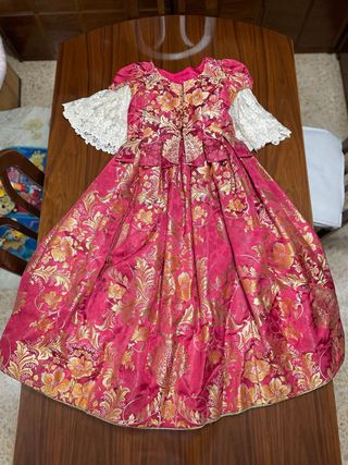 Traje de Fallera Rojo y Dorado con falda ajustable