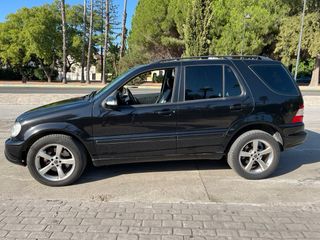 Mercedes-Benz Clase M 2005