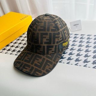 Gorra Fendi Marrón y Negra